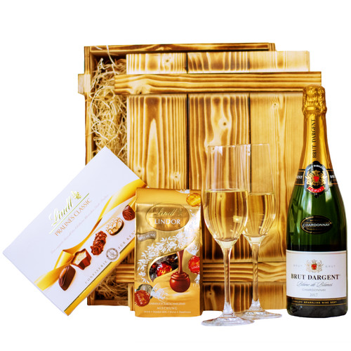 Geschenkkorb gefüllt mit sekt - geschenkkorb,